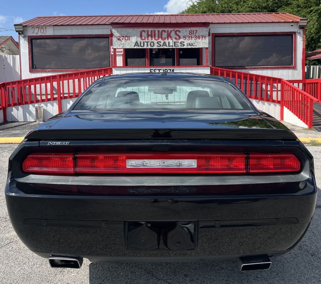 2014 Dodge Challenger Image 6