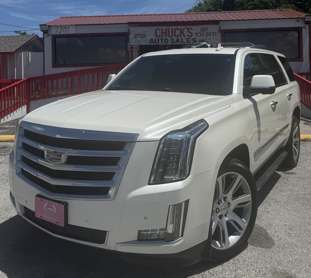 2015 Cadillac Escalade Image 2