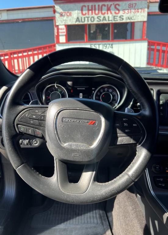 2015 Dodge Challenger Image 7