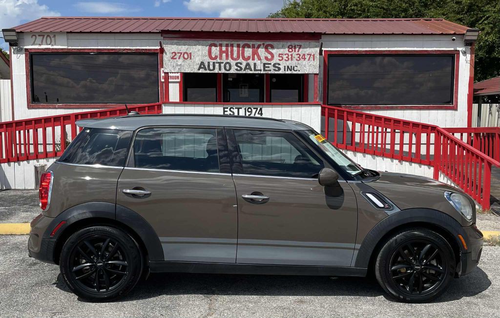 2013 MINI Countryman Image 2