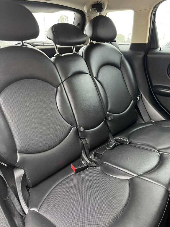 2013 MINI Countryman Image 6