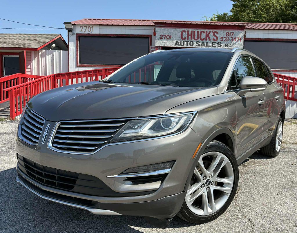 2016 Lincoln MKC Image 2