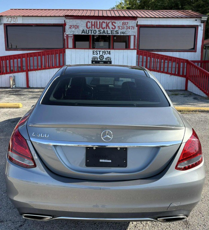 2016 Mercedes-Benz C-Class Image 6