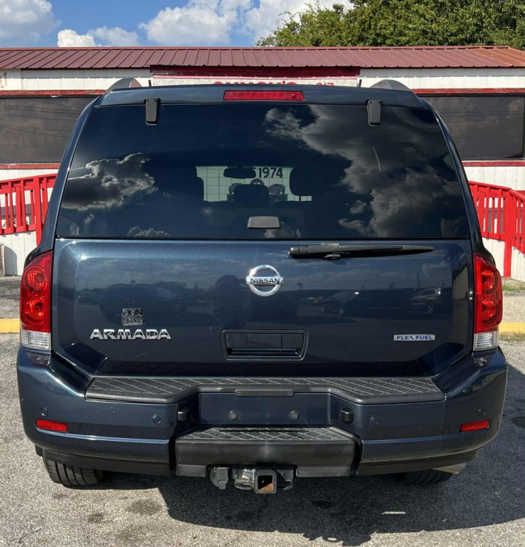 2015 Nissan Armada Image 5
