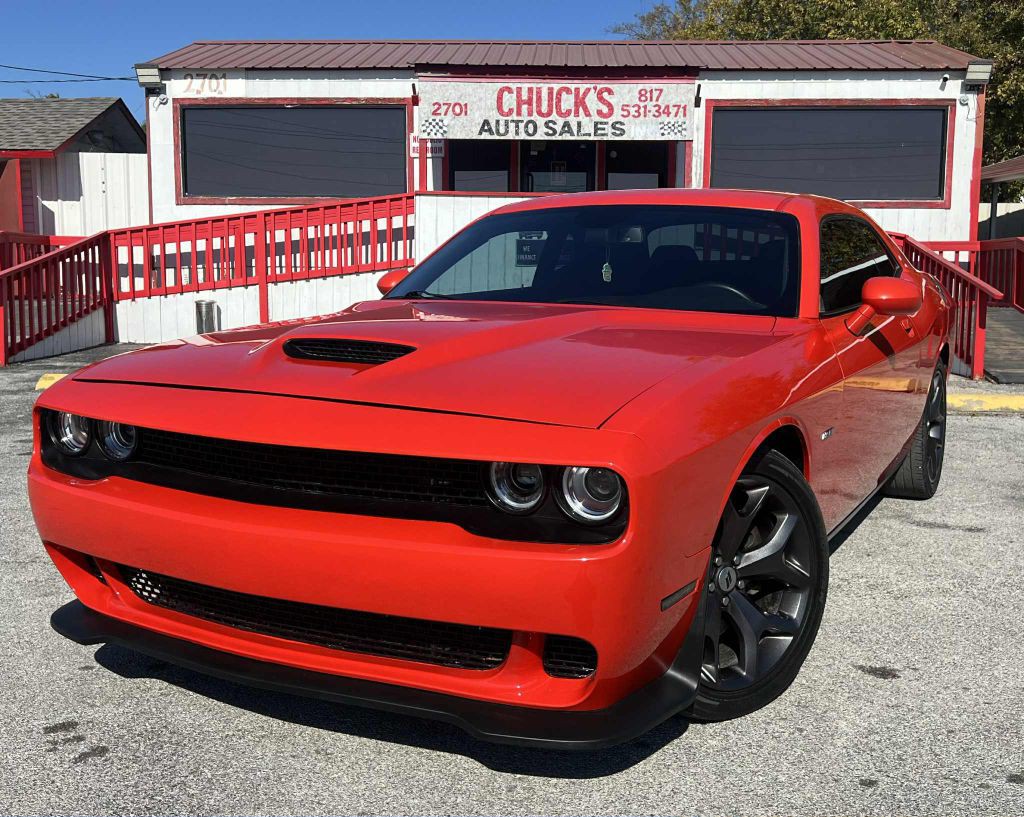 2019 Dodge Challenger Image 1