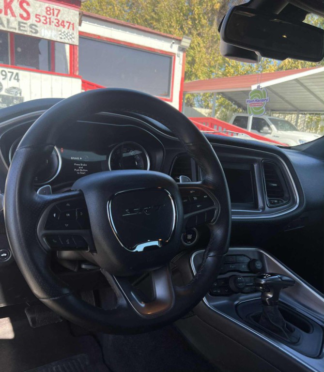 2019 Dodge Challenger Image 6