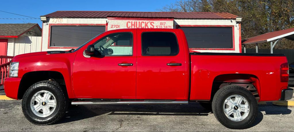 2010 Chevrolet Silverado 1500 Image 3