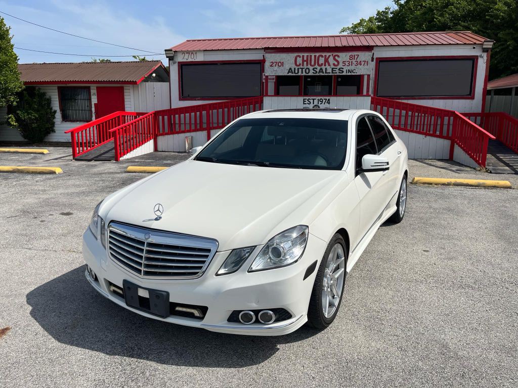 2013 Mercedes-Benz E-Class Image 1