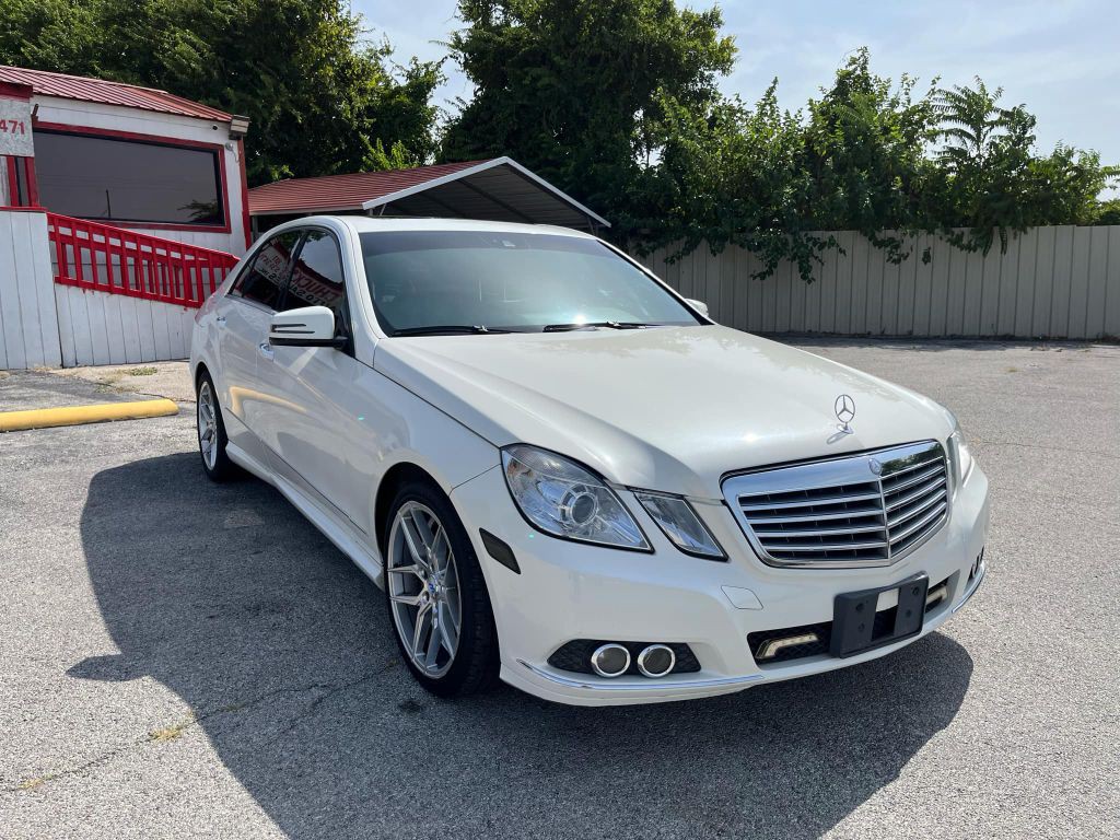 2013 Mercedes-Benz E-Class Image 7