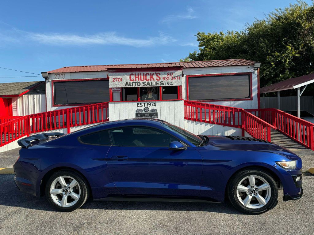 2016 Ford Mustang Image 2