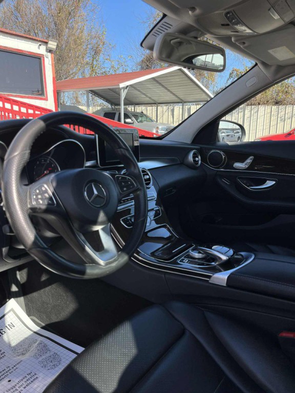 2015 Mercedes-Benz C-Class Image 5