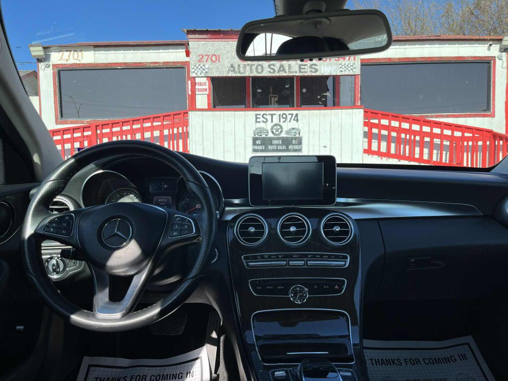 2015 Mercedes-Benz C-Class Image 8