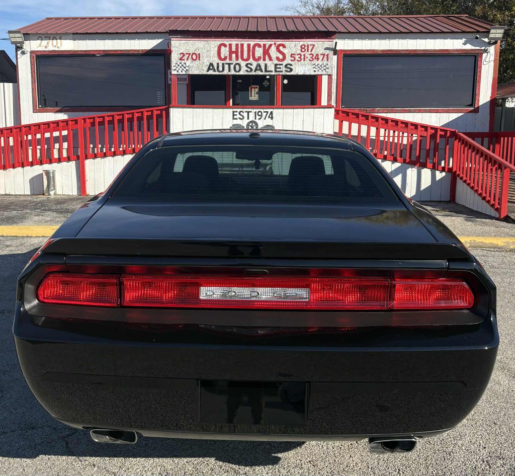 2013 Dodge Challenger Image 5