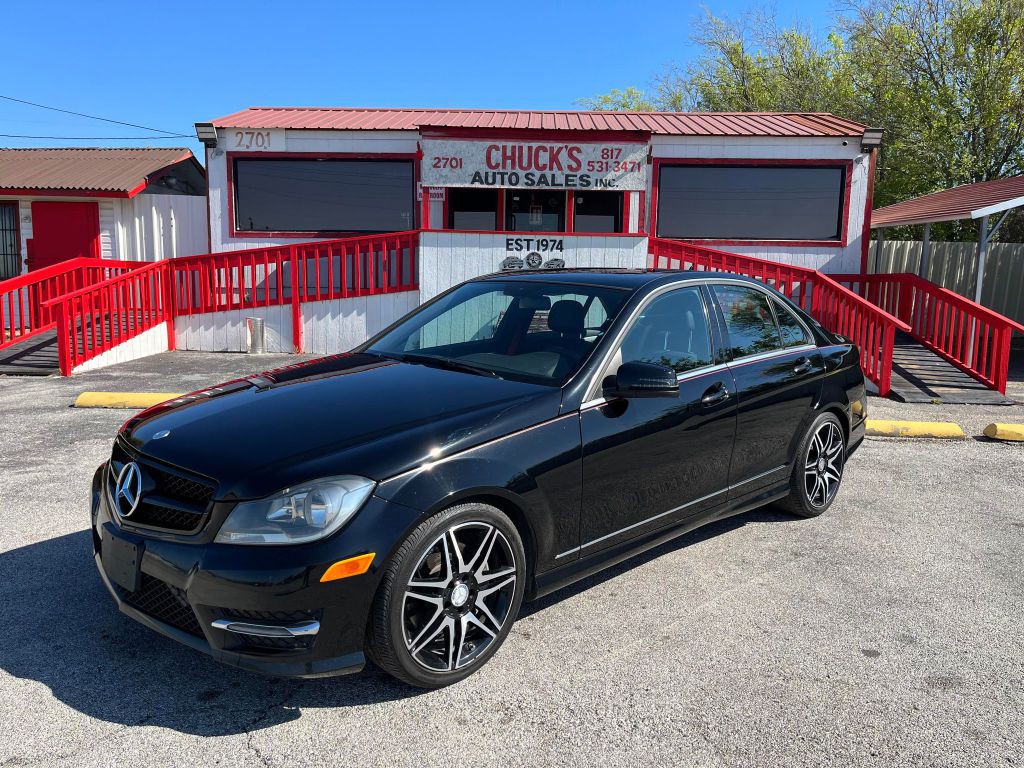 2014 Mercedes-Benz C-Class Image 2