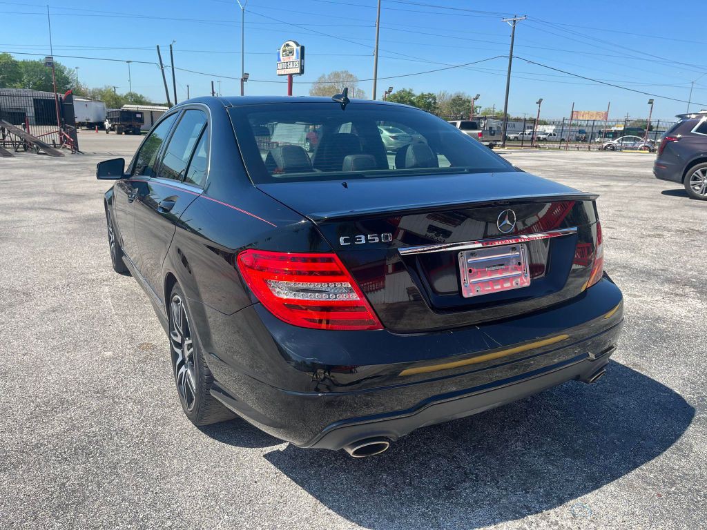 2014 Mercedes-Benz C-Class Image 4