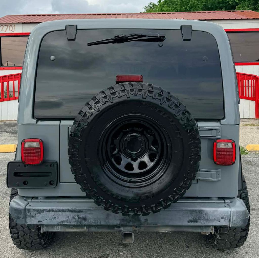 1998 Jeep Wrangler Image 6