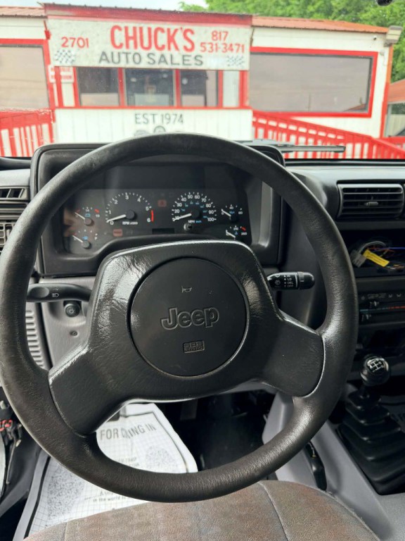 1998 Jeep Wrangler Image 9