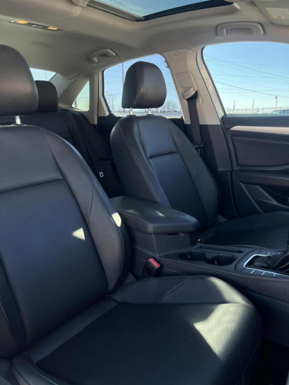 2019 Volkswagen Jetta Image 10