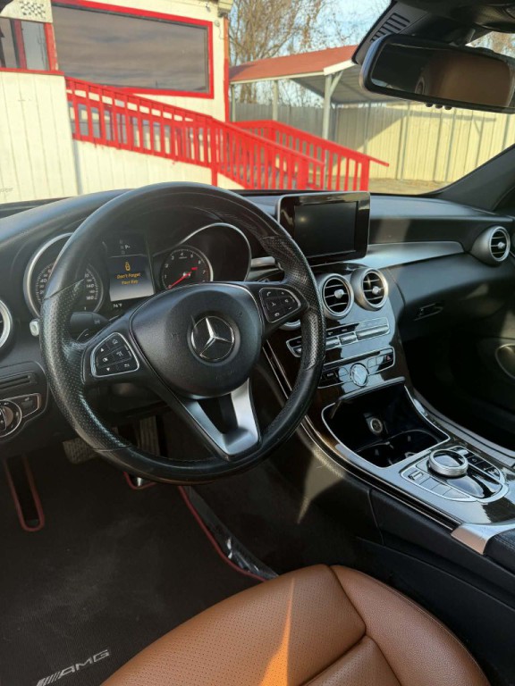 2017 Mercedes-Benz C-Class Image 7