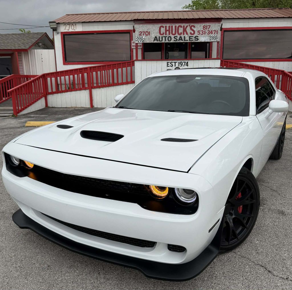 2015 Dodge Challenger Image 2