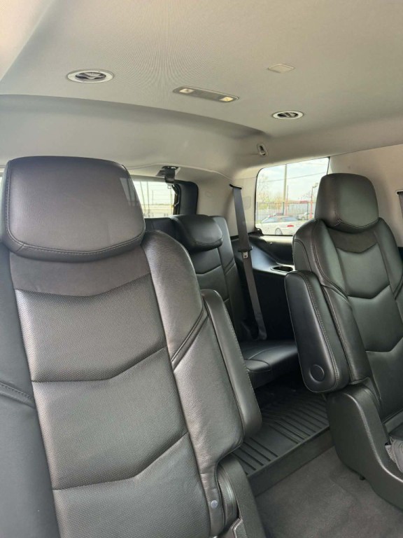 2019 Cadillac Escalade Image 11