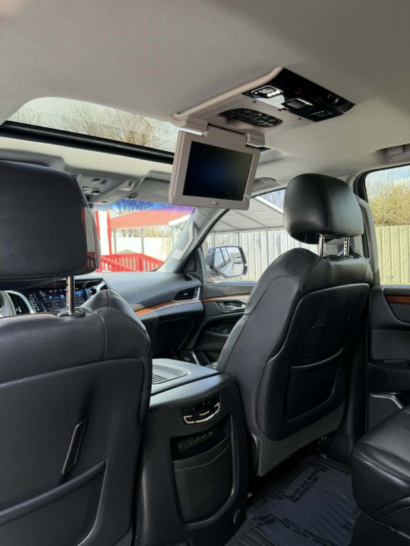 2019 Cadillac Escalade Image 12