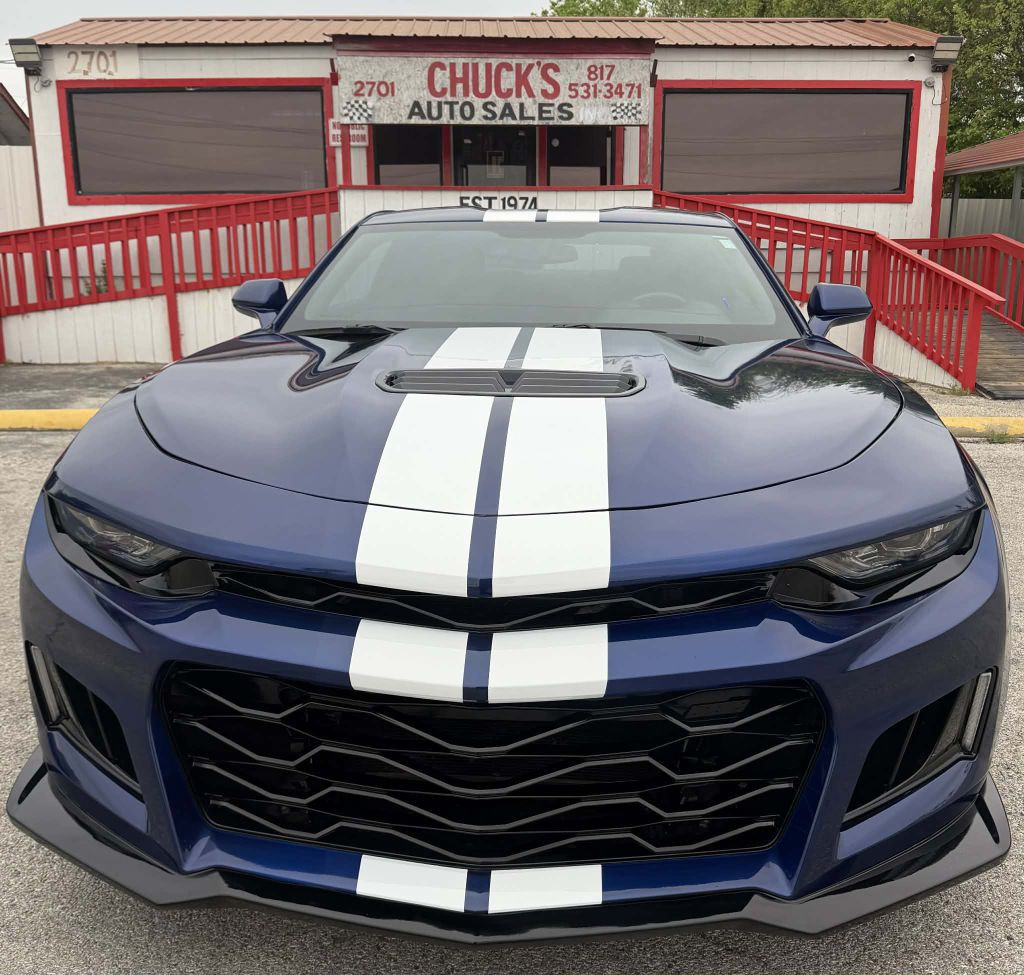 2021 Chevrolet Camaro Image 3