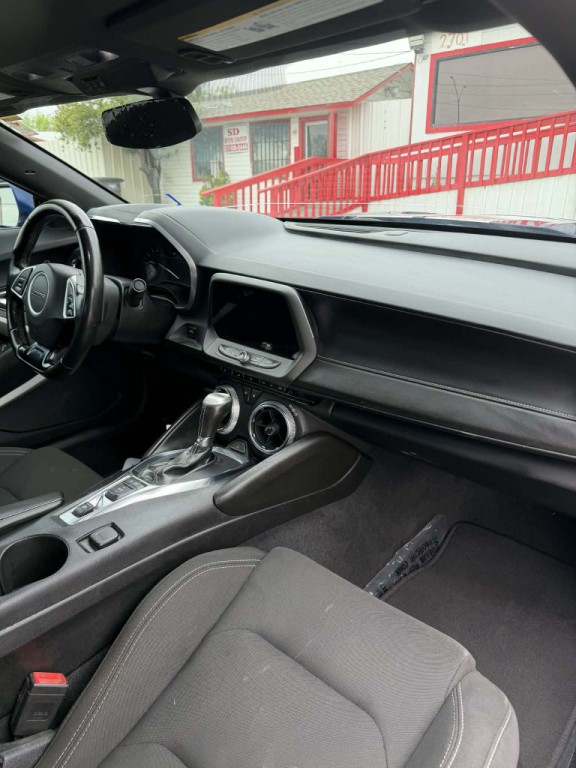 2021 Chevrolet Camaro Image 10