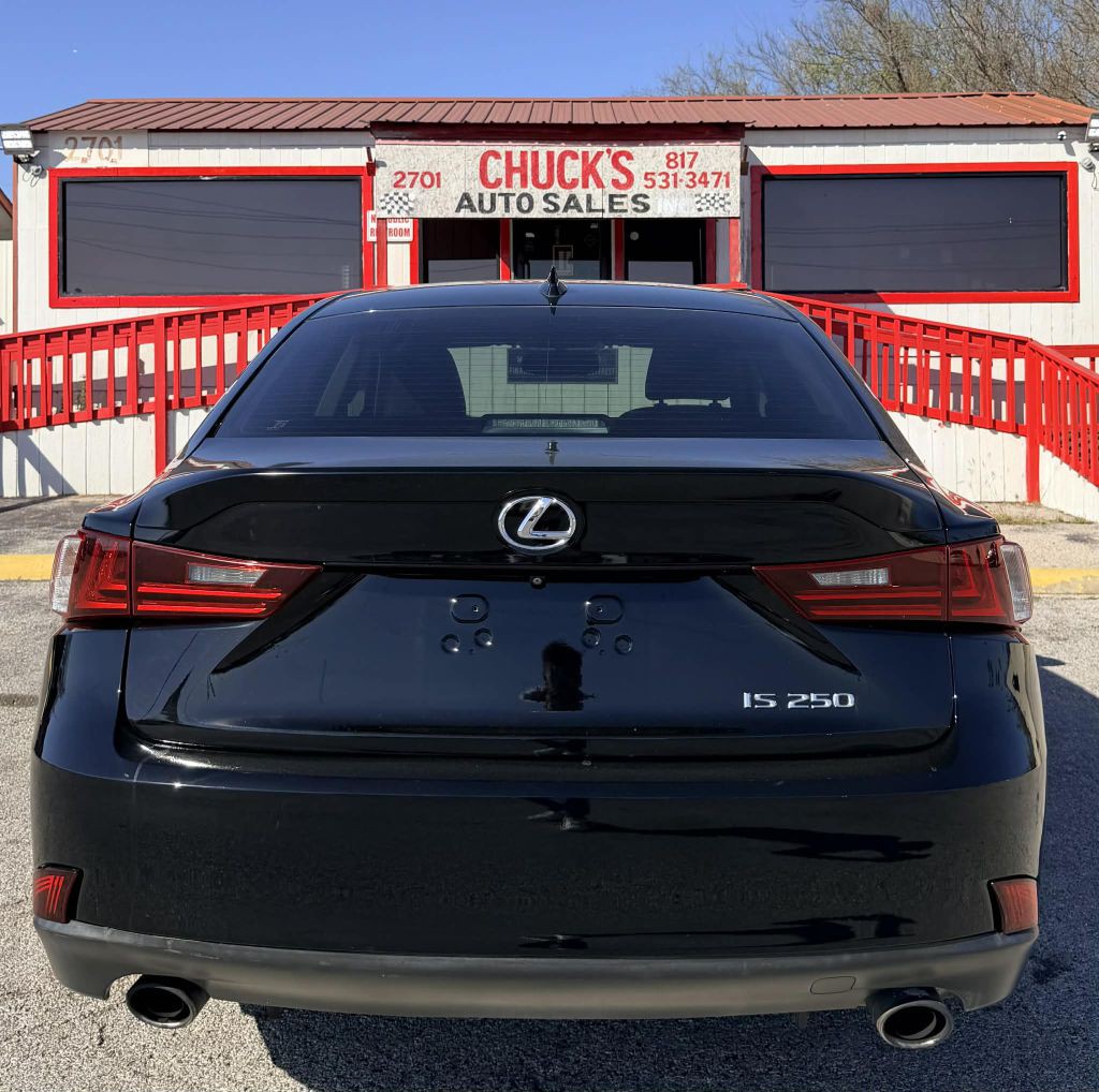 2015 Lexus IS 250 Image 6