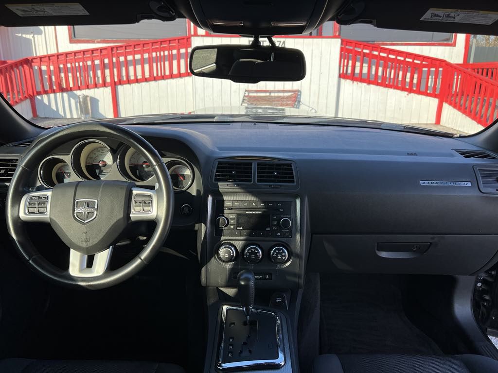 2014 Dodge Challenger Image 7