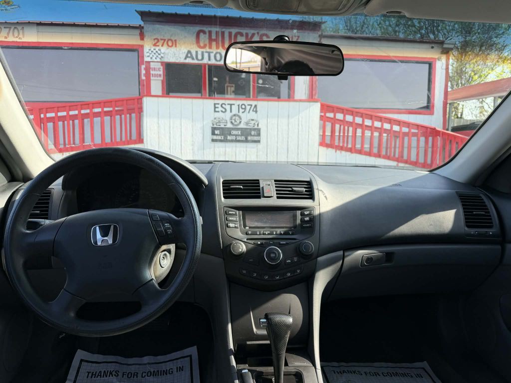 2005 Honda Accord Image 7