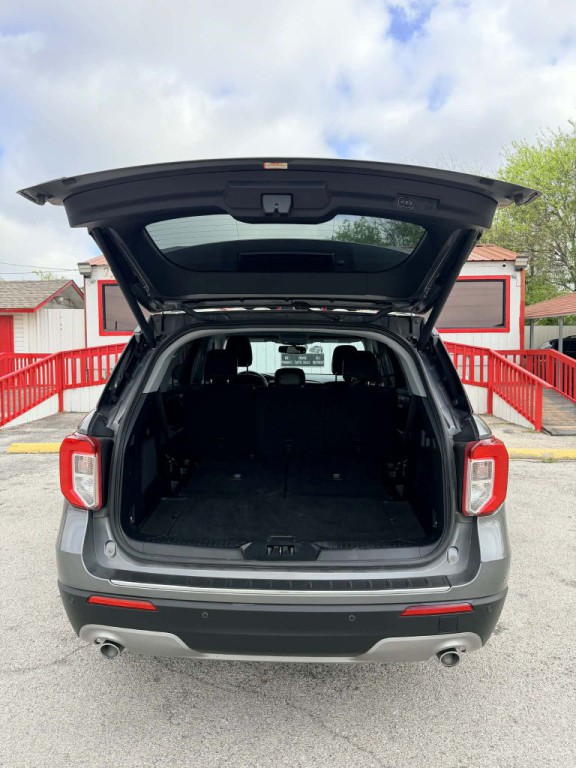 2021 Ford Explorer Image 5