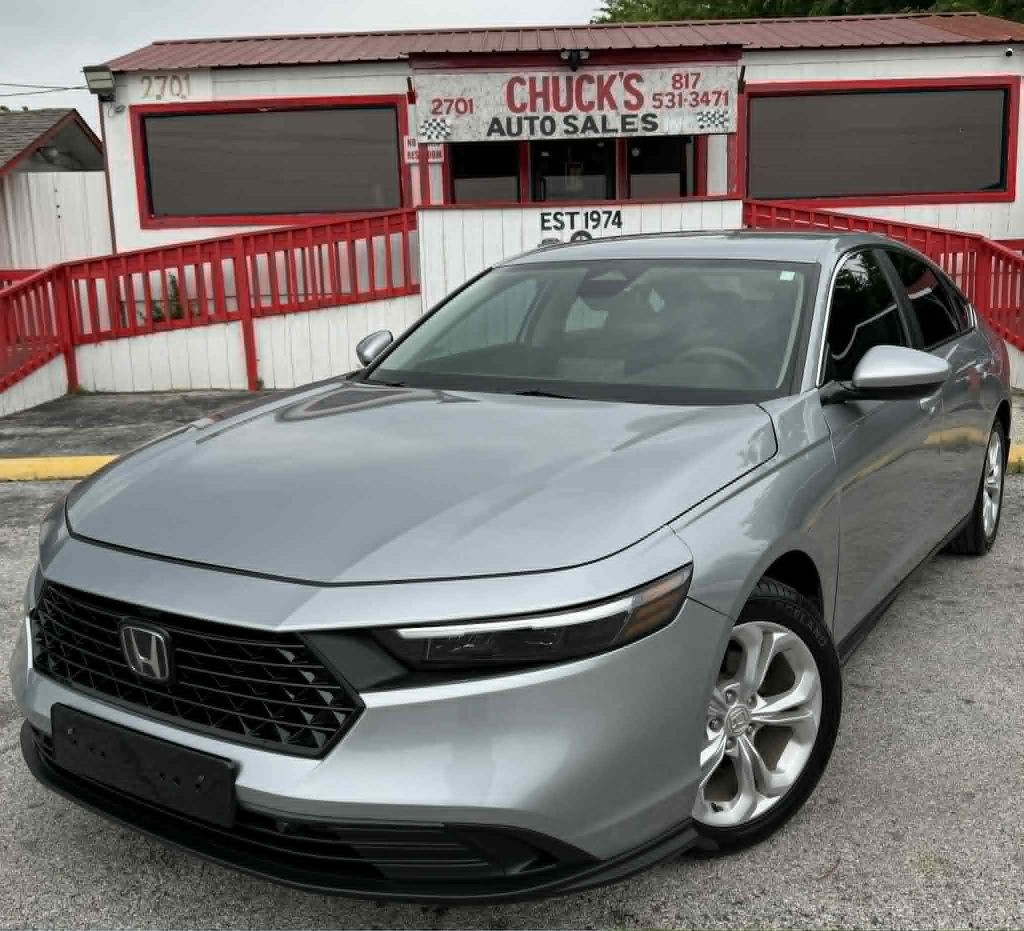 2023 Honda Accord Image 1