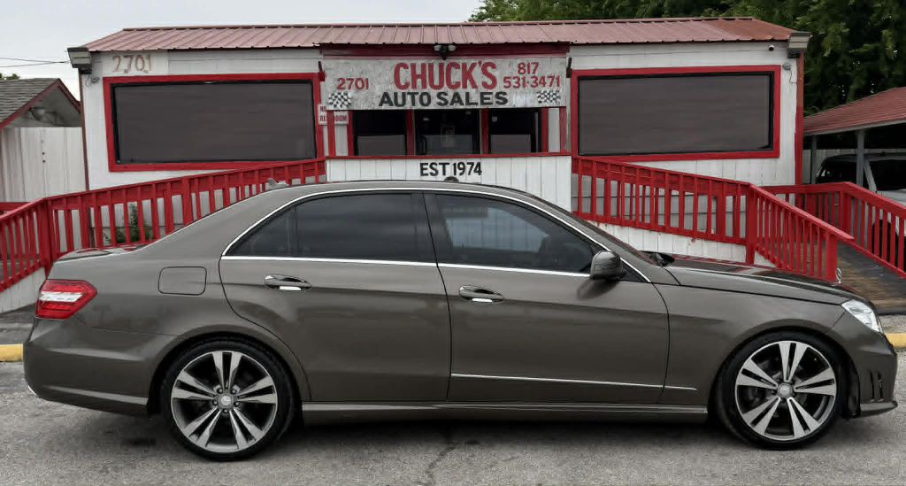 2011 Mercedes-Benz E-Class Image 3