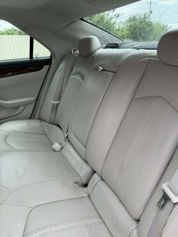2008 Cadillac CTS Image 12