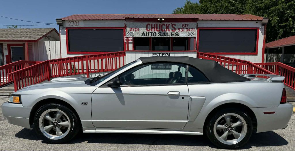 2002 Ford Mustang Image 4