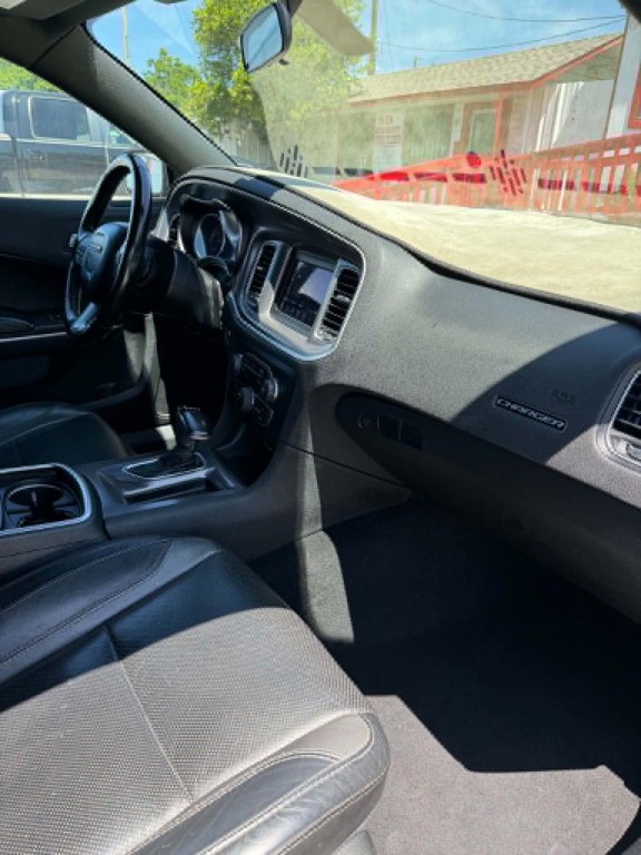 2019 Dodge Charger Image 11