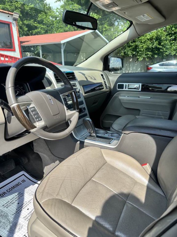 2008 Lincoln MKX Image 8