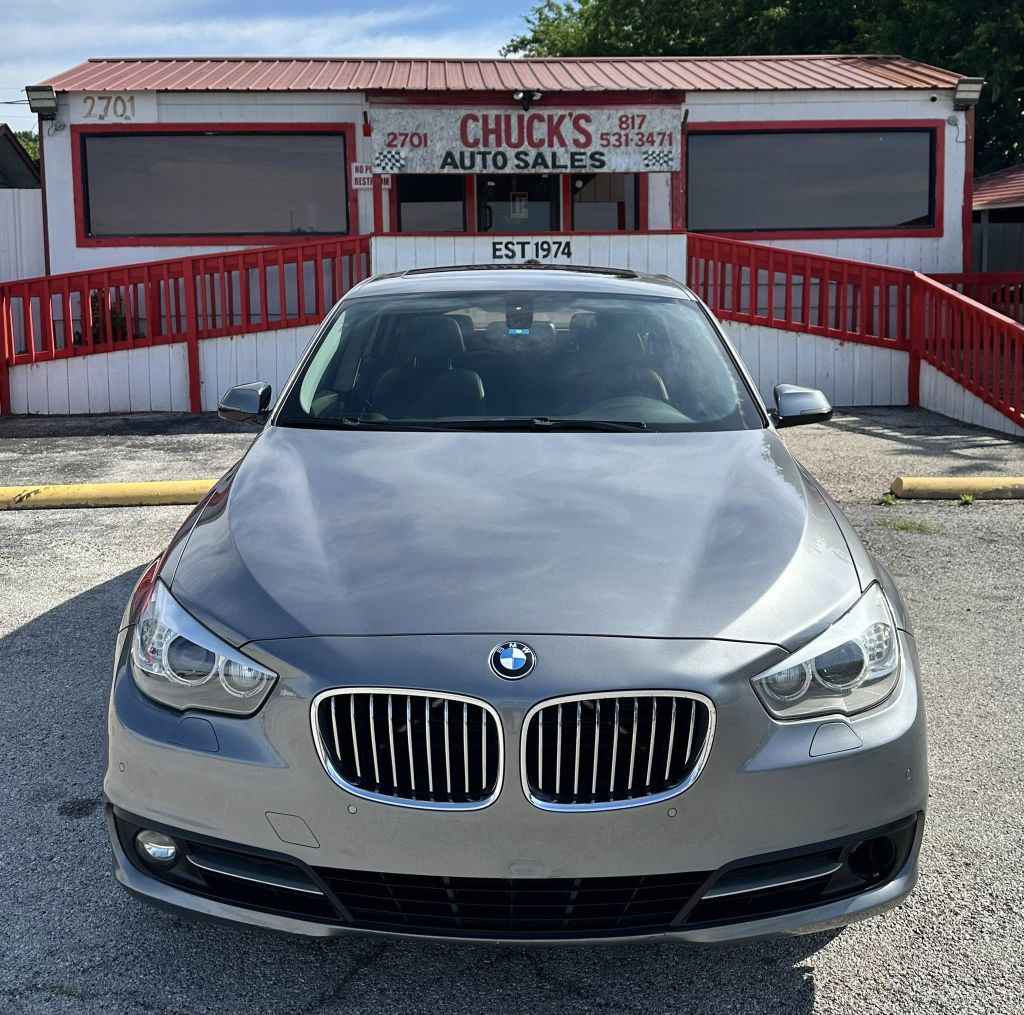 2015 BMW 5 Series Image 2