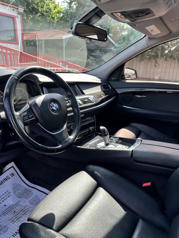 2015 BMW 5 Series Image 7