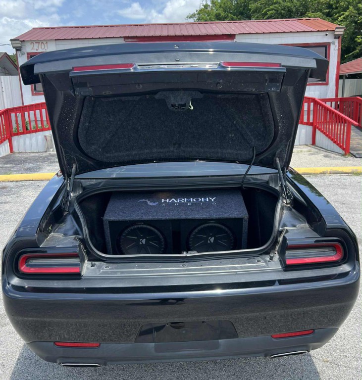 2020 Dodge Challenger Image 8