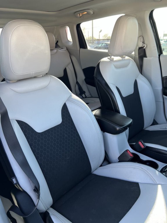 2019 Jeep Compass Image 11
