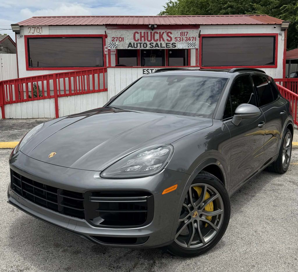 2019 Porsche Cayenne Image 2