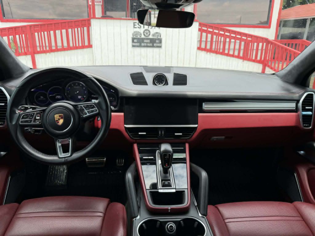 2019 Porsche Cayenne Image 9