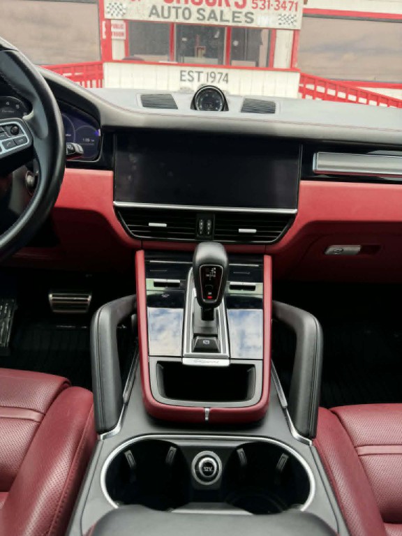 2019 Porsche Cayenne Image 10