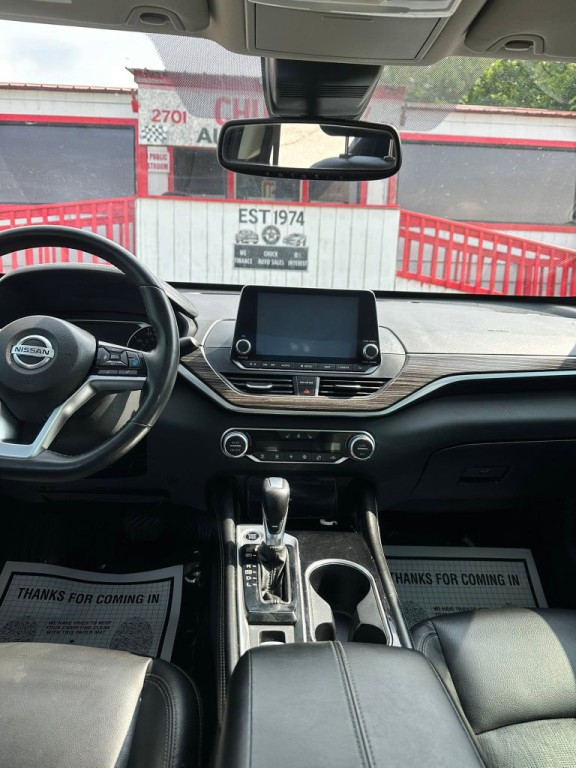 2020 Nissan Altima Image 13