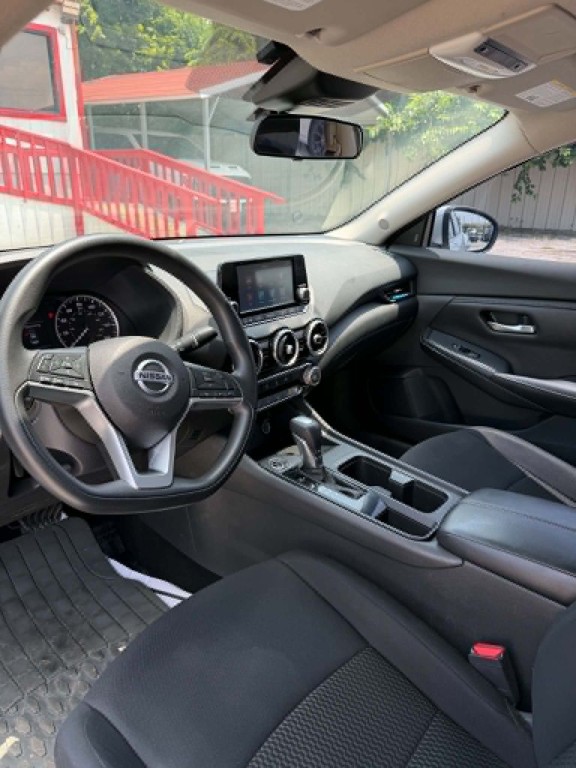 2022 Nissan Sentra Image 4