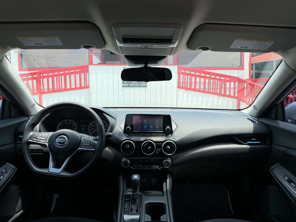 2022 Nissan Sentra Image 8