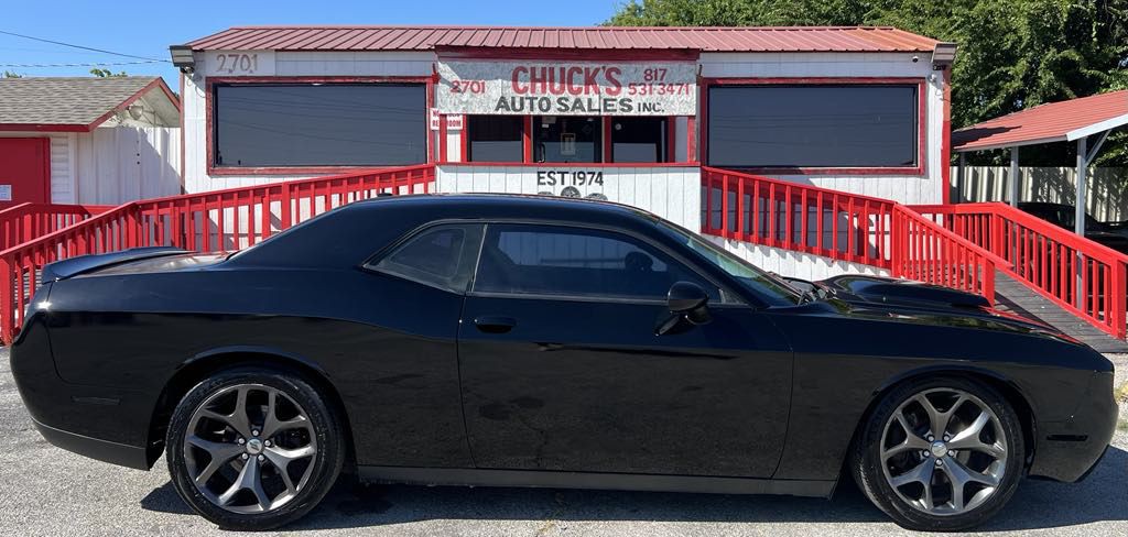 2015 Dodge Challenger Image 4