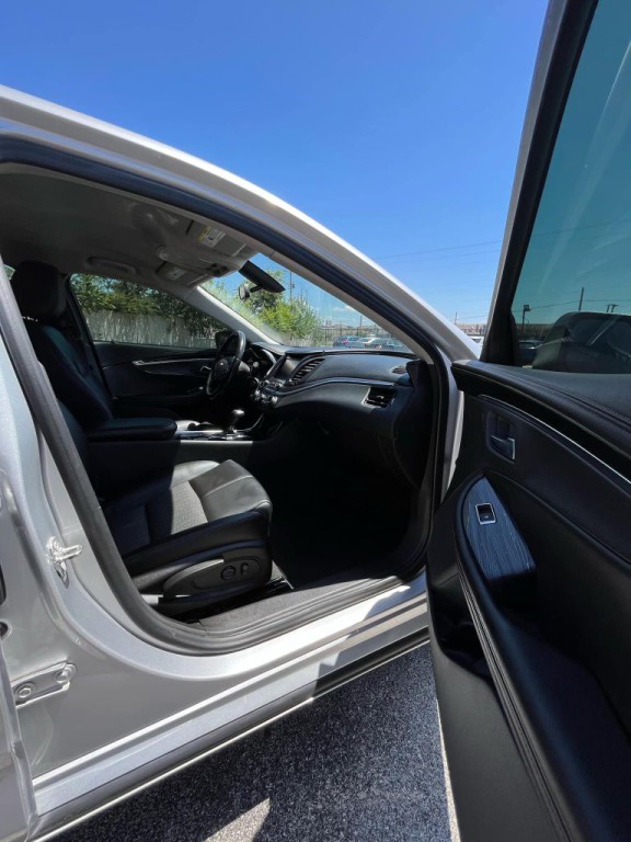 2016 Chevrolet Impala Image 10